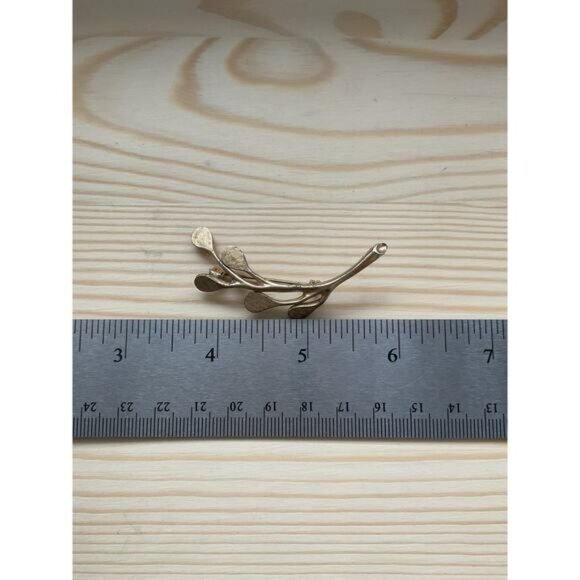 Vintage Gold-Tone Leaf Branch Brooch Pin - Picture 3 of 3